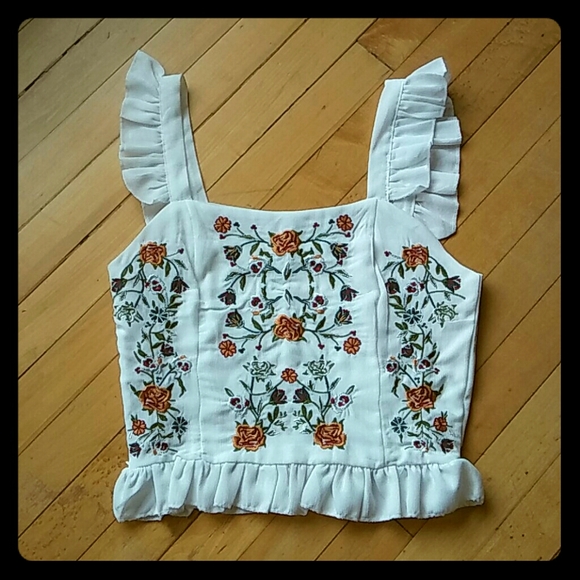 Stylenanda Tops - Stylenanda Embroidered Peplum Top Sz S